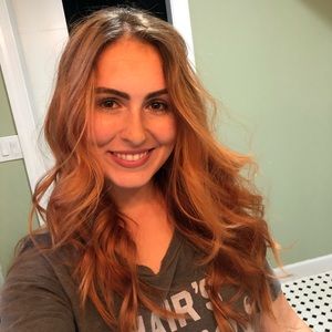 Meet your Posher, Kacey